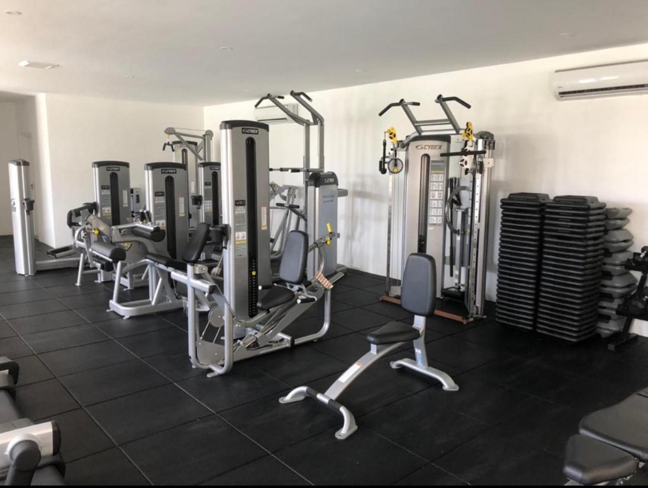 Westmoreland Hills - Mount Standfast - St James - Full Gym Membership Saint James Ngoại thất bức ảnh